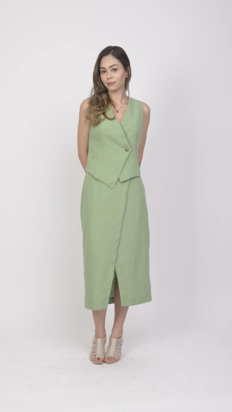 Imagem de Conjunto de Alfaiataria com Saia Longa e Colete com Botões Detalhados Paula Positano - Estilo e Sofisticação - Verde